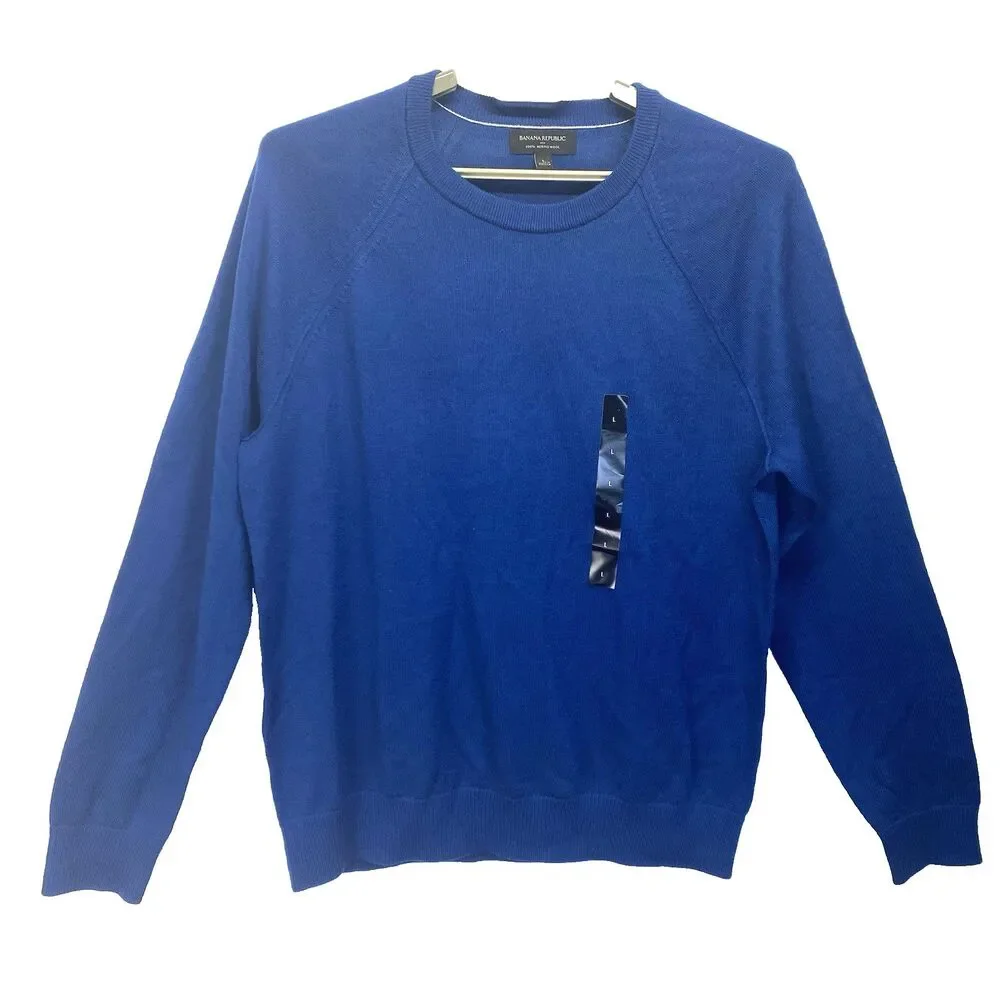 Banana Republic 100% Merino Wool Sweater Men’s Large Blue Raglan Sleeve NEW